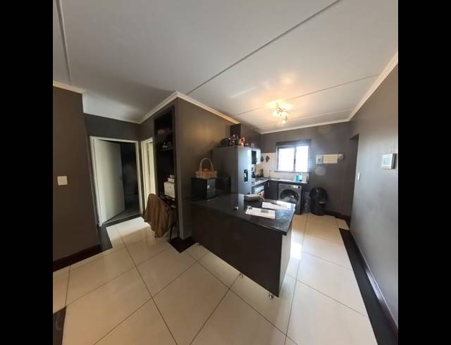 2 BEDROOM APARTMENT FOR SALE IN NOORDWYK